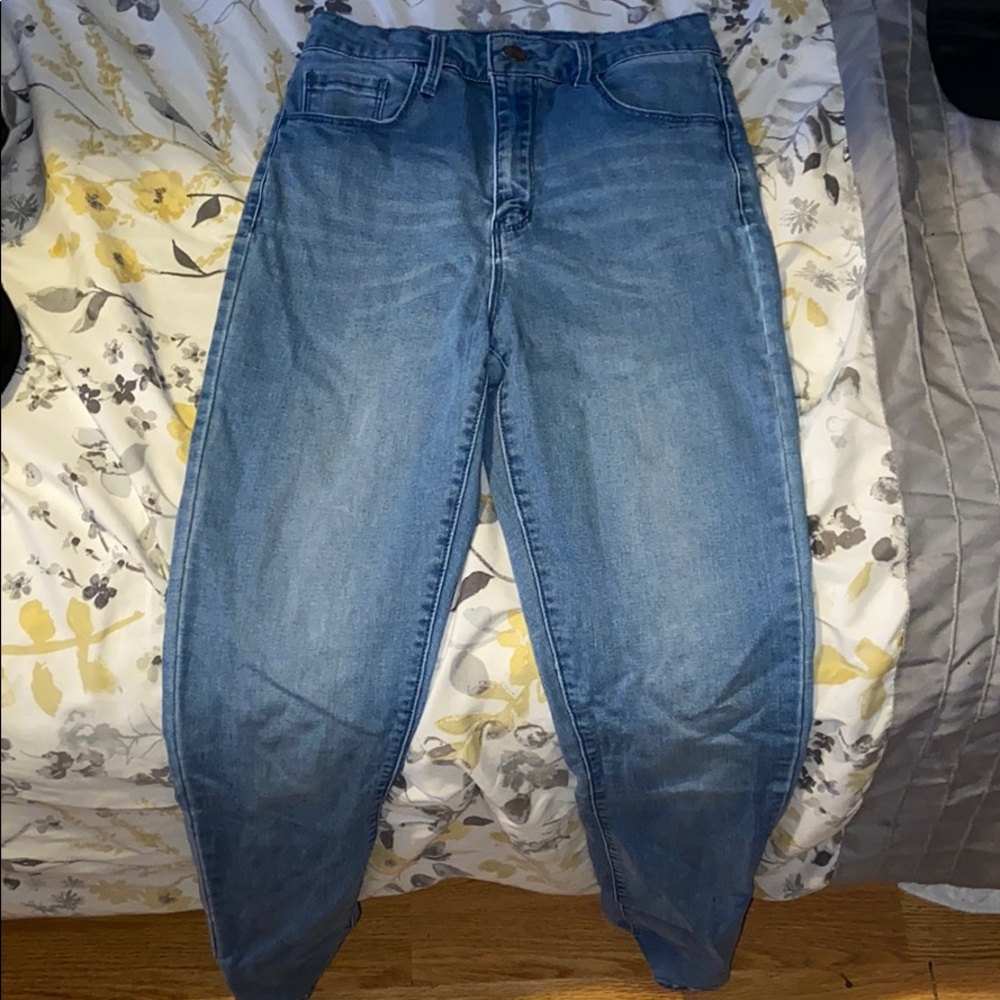 A pair of skinny jeans from Forever 21.